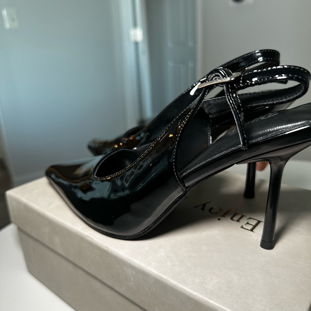 RIBONGZ Slingback Pointed Toe Pumps • Elegant Wedding/Party Heels • 7.5 NWT - Picture 4 of 10